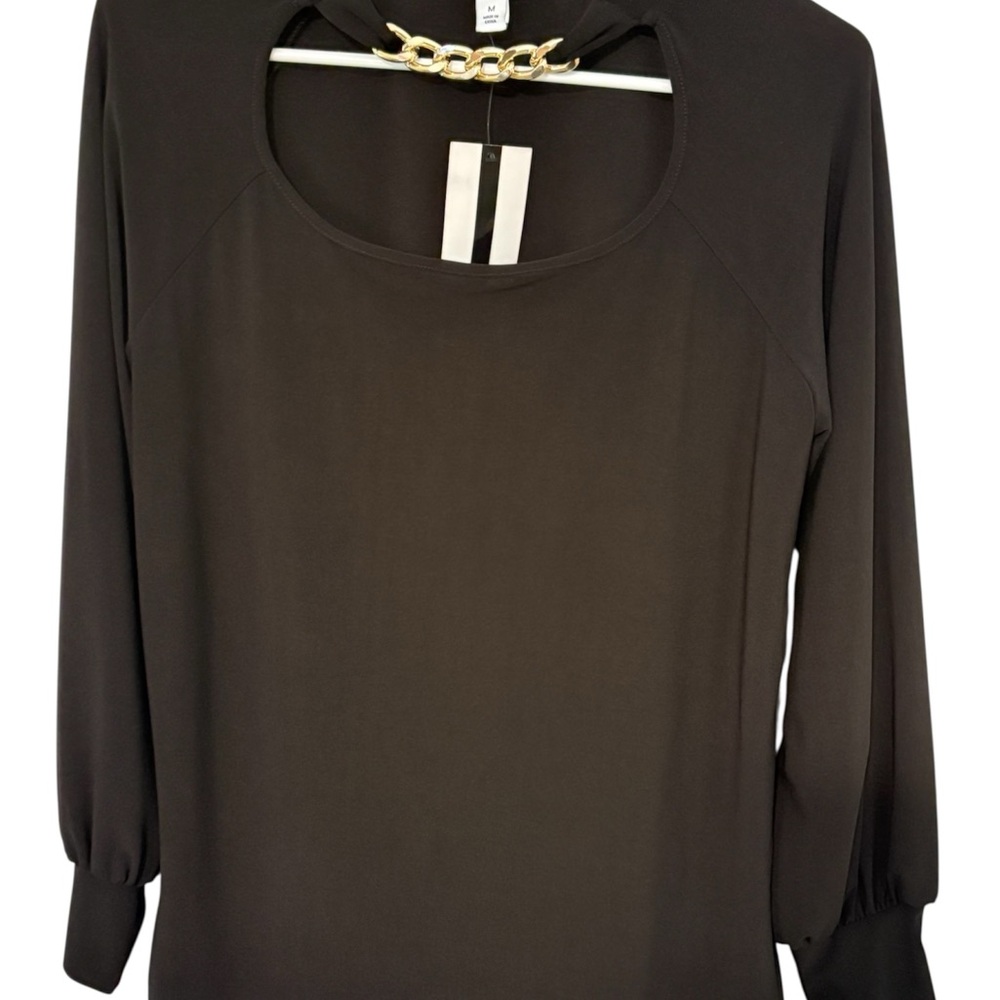 NWT Nine West Black Top with Gold Chain Detail NWT - Picture 3 of 12
